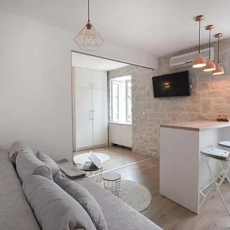 Apartment Just Be