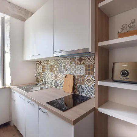 Apartment Just Be